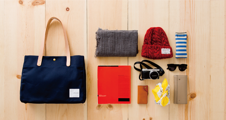nicina tote bag